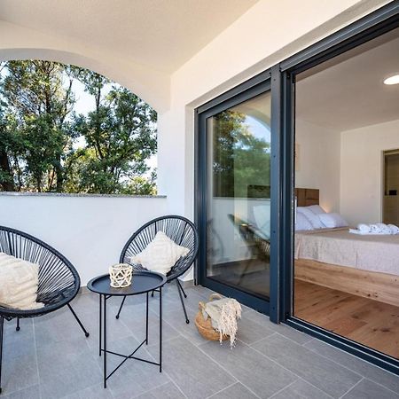 Villa Marta Mandre Bagian luar foto