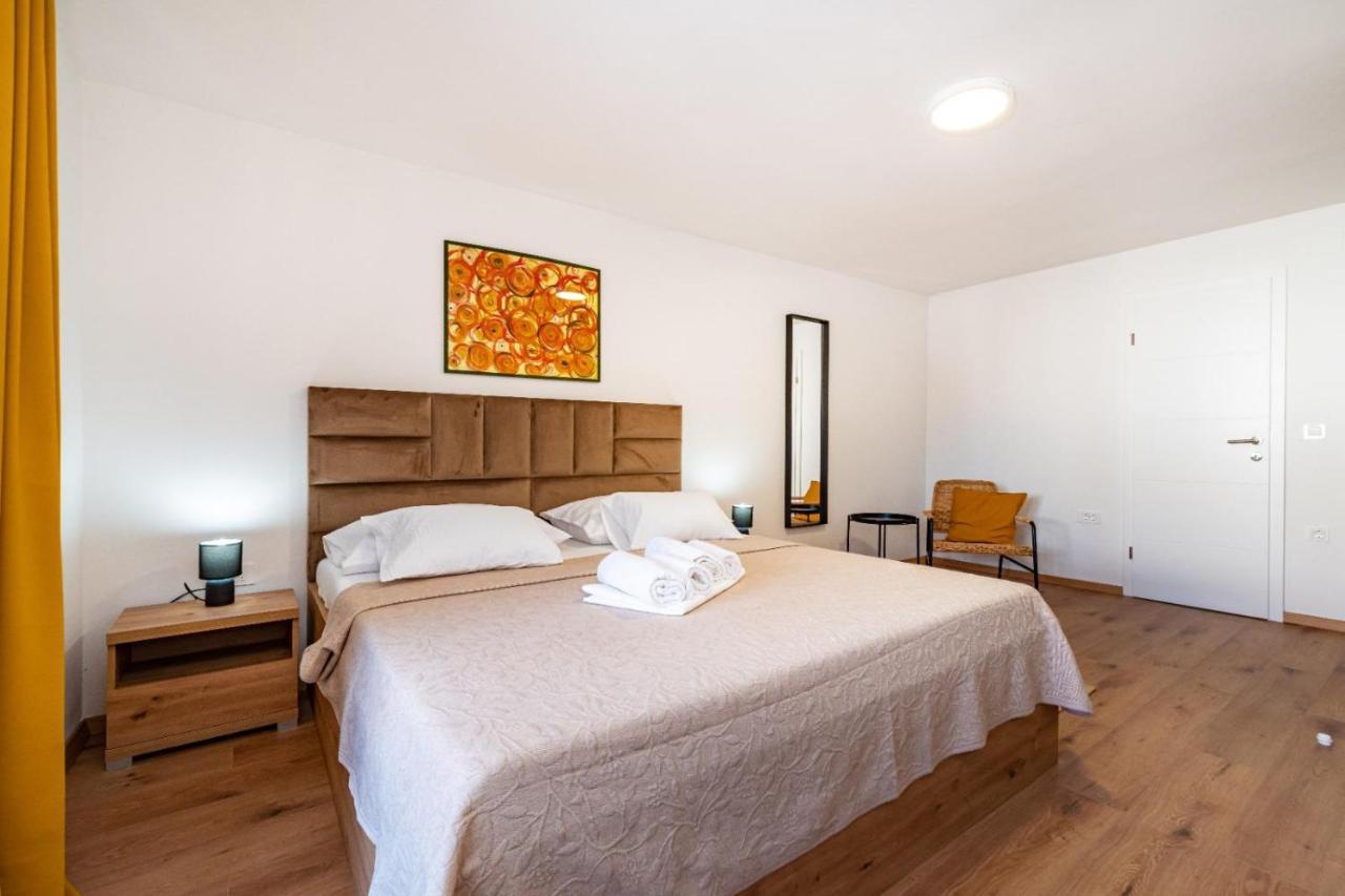 Villa Marta Mandre Bagian luar foto